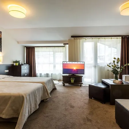 מלון Perun בנסקו